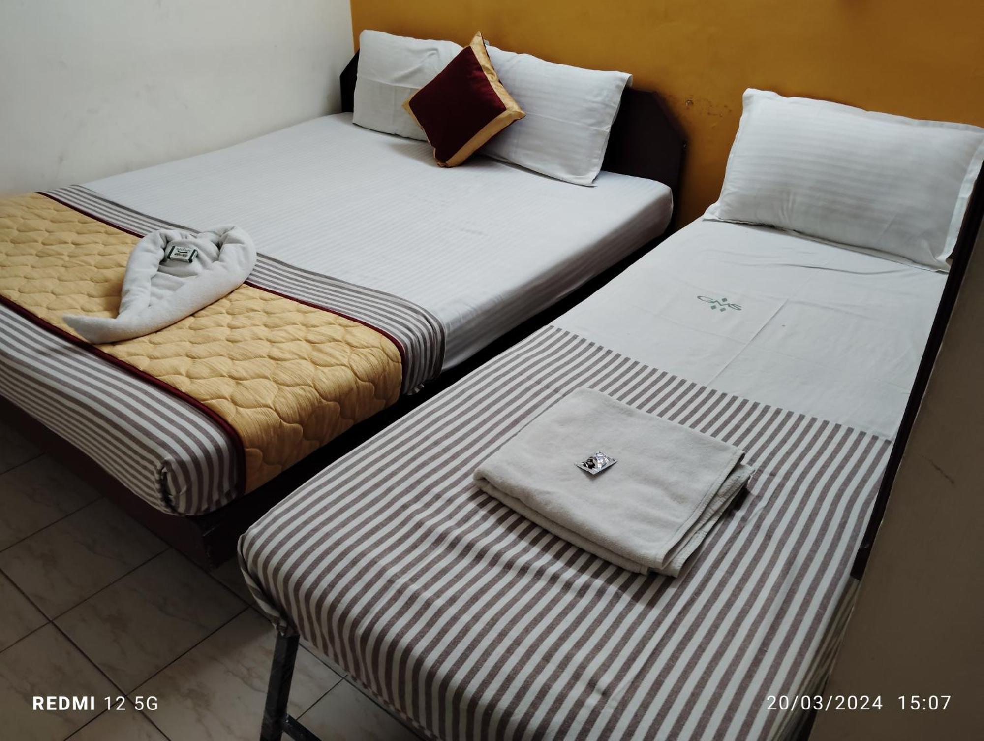 Hotel Gamas Inn Thiruvananthapuram Exteriör bild