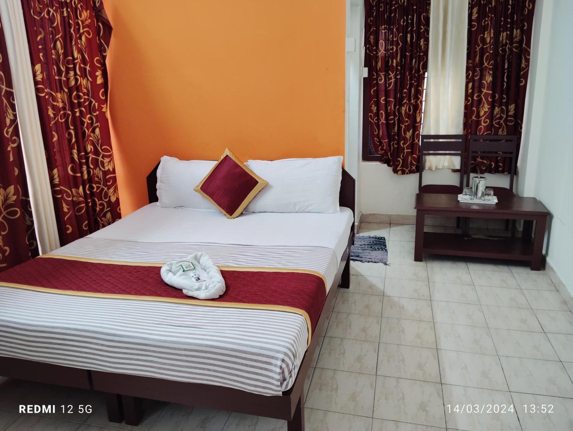 Hotel Gamas Inn Thiruvananthapuram Exteriör bild