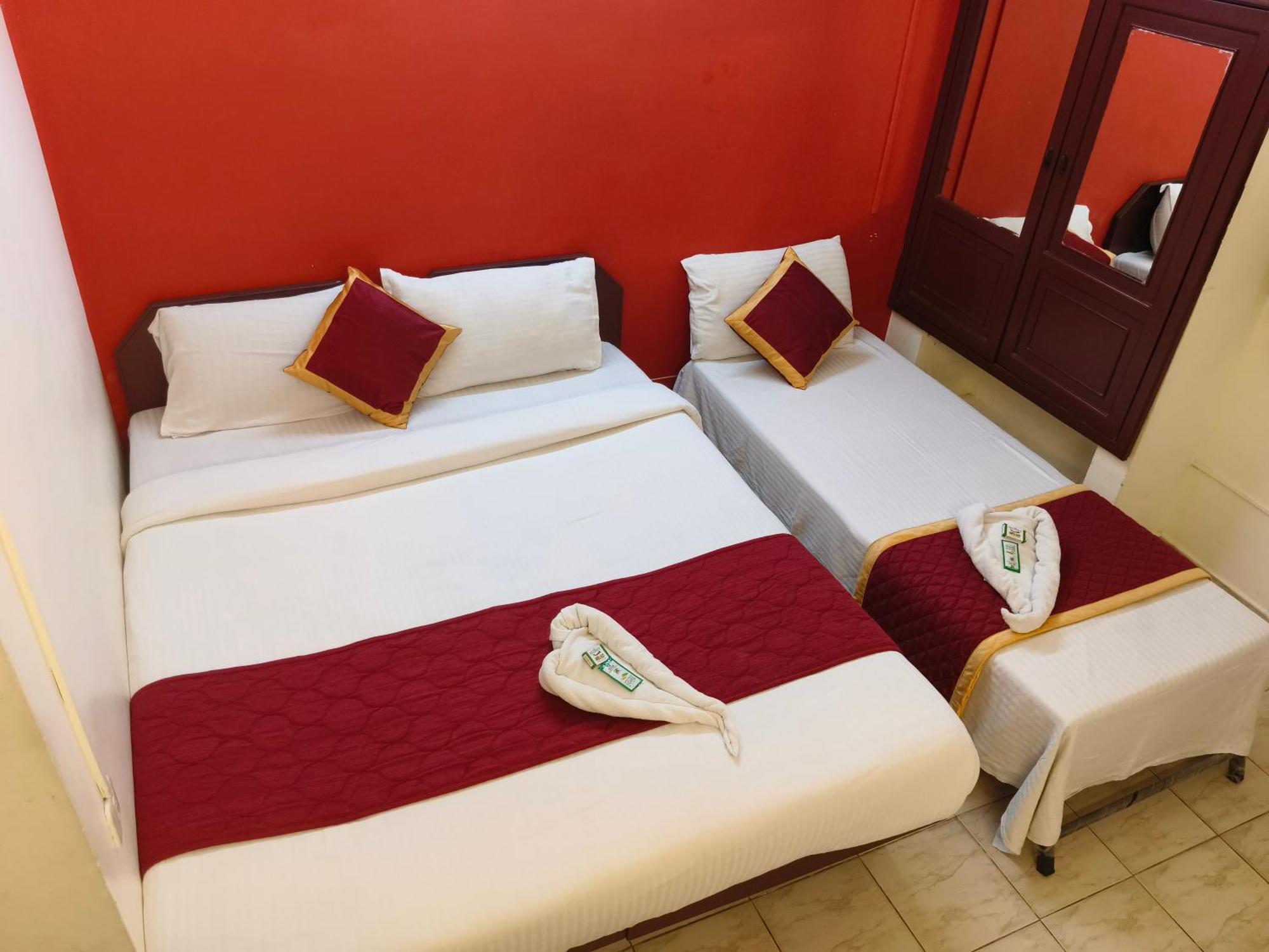 Hotel Gamas Inn Thiruvananthapuram Exteriör bild