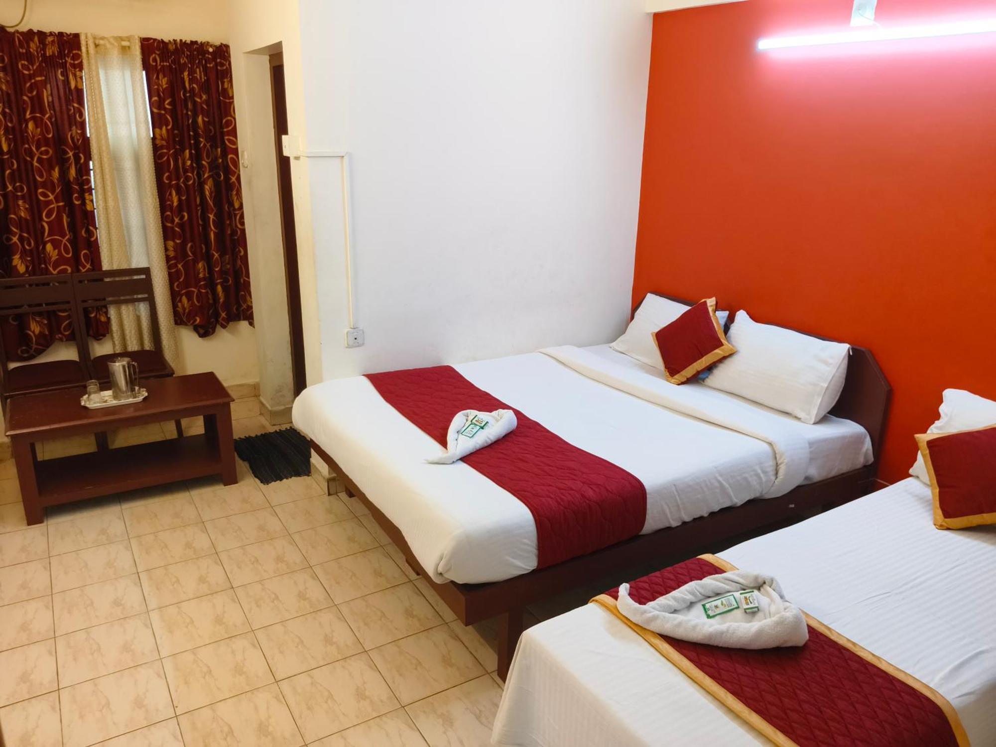 Hotel Gamas Inn Thiruvananthapuram Exteriör bild